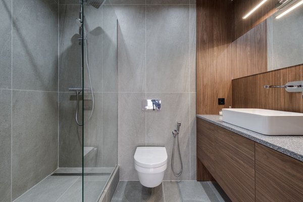 wet room cost uk